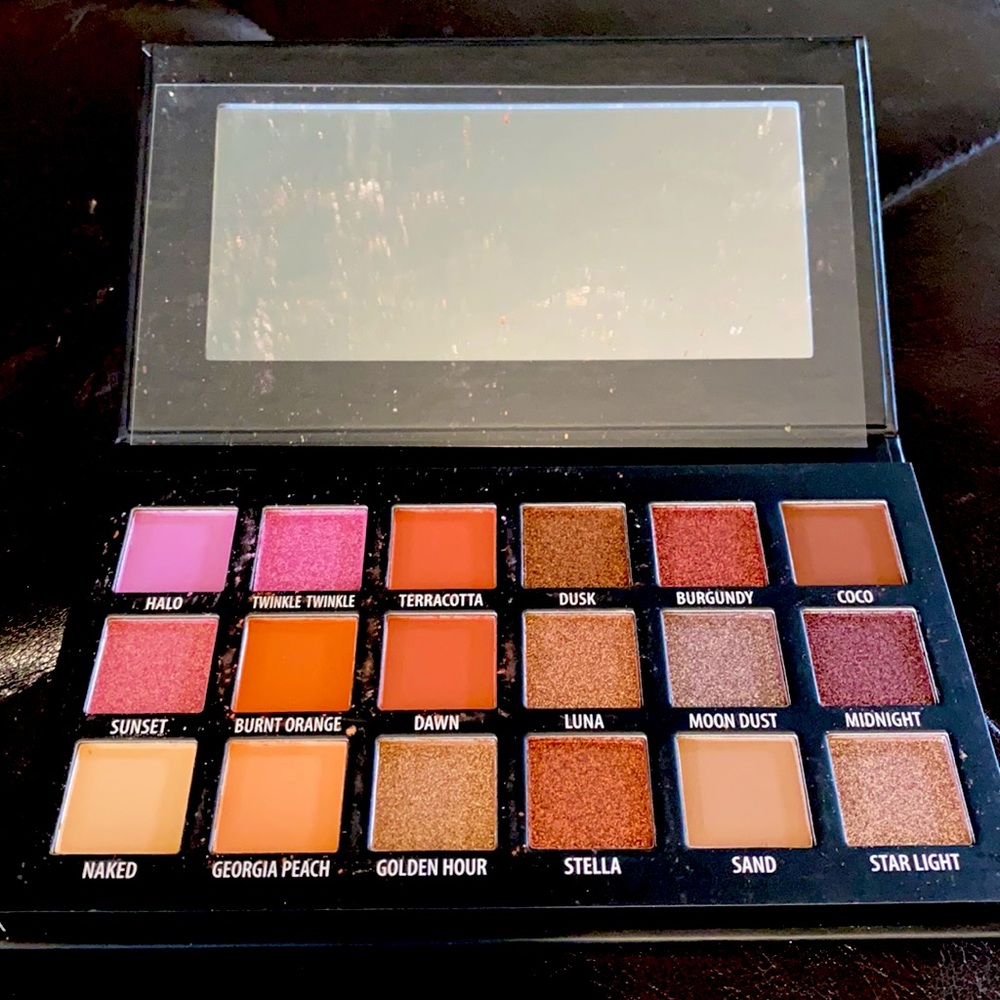 KAB Cosmetics Day + Night Eyeshadow Palette